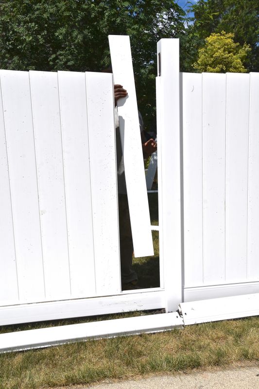 Privacy Fence Construction in St Louis, MO